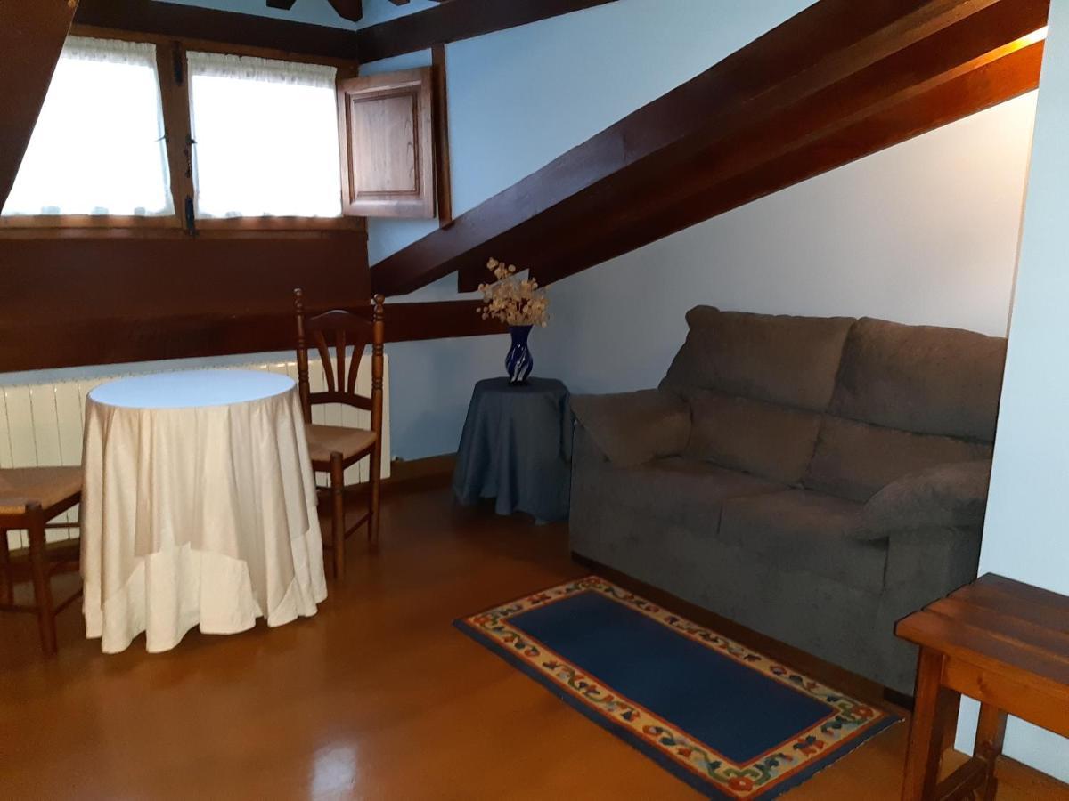 La Posada De Vinon - Casa Reda Екстериор снимка